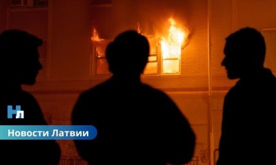 Полицейские, рискуя жизнью, спасли детей, инвалидов и пенсионеров из пылающего соцдома: МВД наградило героев.