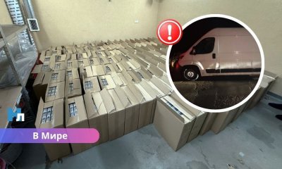 Контрабанда сигарет на 364 000 евро: в Литве остановили микроавтобус с латвийскими номерами.