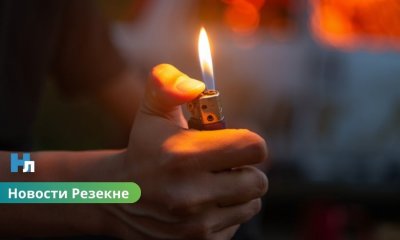 Поджог машины в Резекне: расследование завершено, дело передано в прокуратуру.