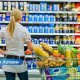 Новые налоговые правила: продукты подешевеют, русскоязычная пресса — подорожает.
