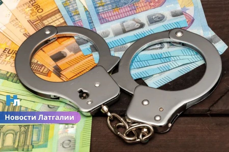 Дело направлено в суд: в Латгалии нашли 382 460 контрабандных сигарет и 96 кг гашиша.