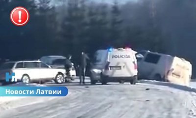 Авария с полицейским авто: столкновение с Audi, есть пострадавший.