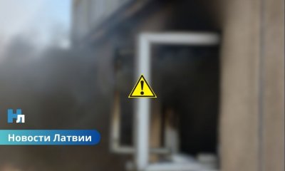ВИДЕО ⟩ Дым и риск для жизни: в Екабпилсе женщина покинула квартиру только после спасения питомца.