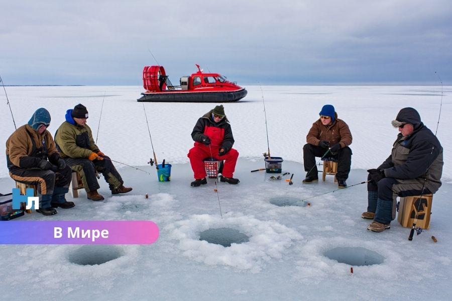 Латвийские рыбаки случайно пересекли границу с Россией и были задержаны пограничниками.