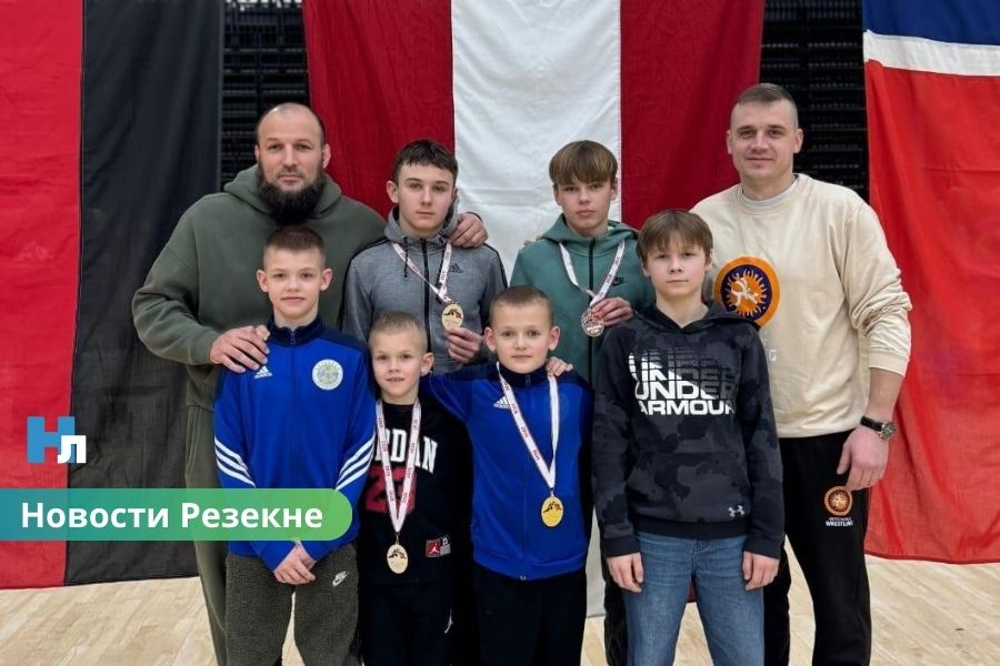 Юные борцы из Резекне завоевали медали на международных турнирах в Дании и Швеции.