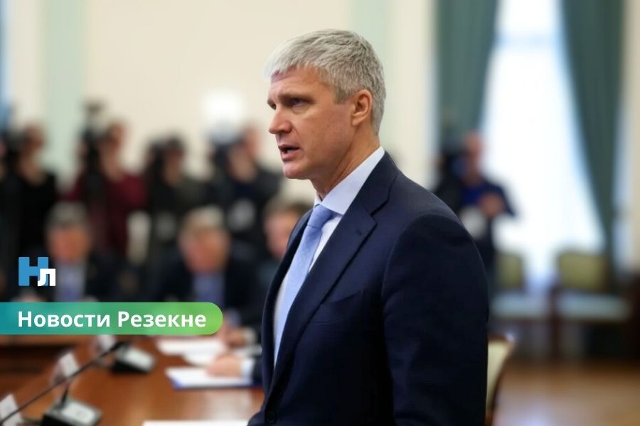 Отстранённый мэр Резекне обвинил Минфин в умышленном торможении решений думы.