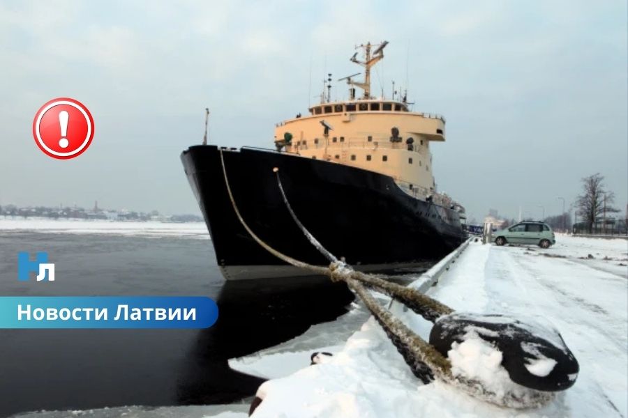 Трещина во льду и дрейф в море: как происходило спасение людей в Латвии.