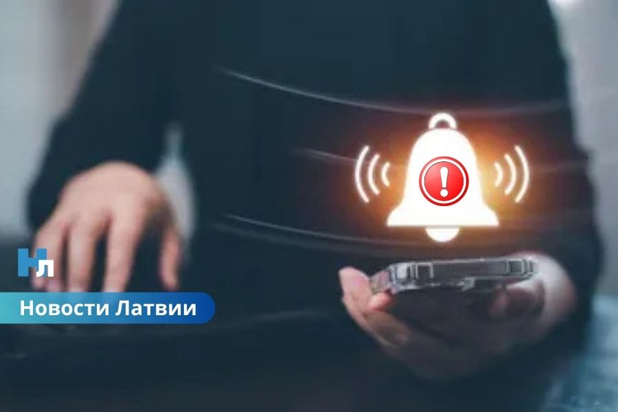 Жители требуют ограничить рассылку экстренных сообщений на телефоны.