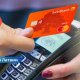 Swedbank вводит ежемесячную плату за обслуживание счета с 1 июня: кого коснутся изменения.