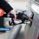 В Латвии начали сбор подписей за временное снижение акциза и НДС на топливо.