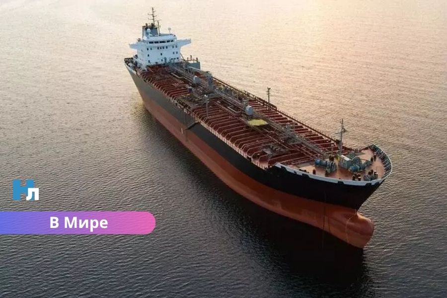 Нефть резко подешевела после перемирия США и Ирана и открытия Ормузского пролива.