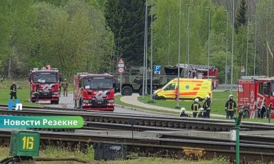 Один из дронов упал на территории нефтебазы в Резекне.
