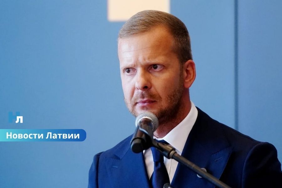 Сбежавшего в Беларусь Росликова лишили мандата депутата Рижской думы: в деле появились новые детали.