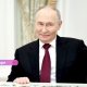 Путин подписал закон об аресте имущества россиян, находящихся за границей.