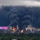 Москва под массированным ударом: вновь атакован НПЗ в Капотне, пожары вспыхнули в столице и Подмосковье.