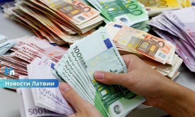 Сотрудница инсценировала ограбление, чтобы скрыть хищение денег предприятия: полиция раскрыла тщательно спланированную аферу.