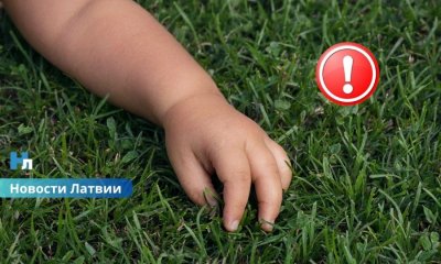 В Риге четырехлетний ребенок выпал из окна четвертого этажа: полиция выясняет обстоятельства.