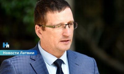 Мэру Екабпилса предъявили обвинение в незаконном хранении оружия: политик заявил о недоразумении.