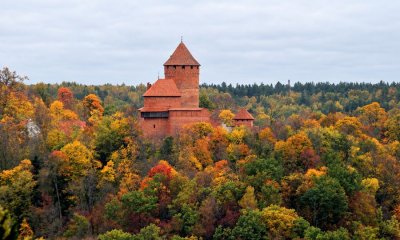 В Латвии началась астрономическая осень: когда ночи станут длиннее дней.
