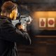 Оружие исчезло из тира в Даугавпилсе: подозреваемых нашли в ресторане быстрого питания.