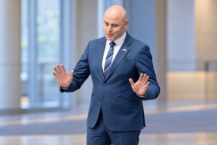 «Пить меньше — спасать жизни»: 1,35 миллиарда евро на поддержание Украины.