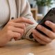 Анонимные SIM-карты уходят в прошлое: в Латвии вводят обязательную регистрацию предоплаты.